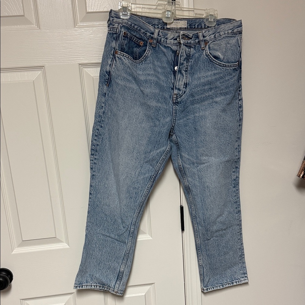 Top Shop Classic Light Wash Blue Jeans
